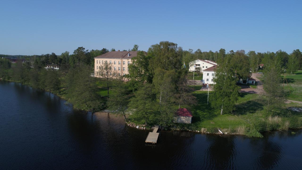 Godby Strand Pensionat Stalldalen المظهر الخارجي الصورة